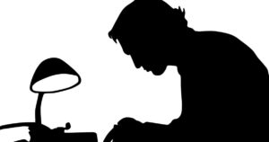 Read more about the article Puisi Mengenai Ketakutan yang Mempengaruhi Keputusan