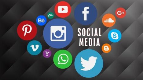 Ilustrasi Media Sosial di Internet